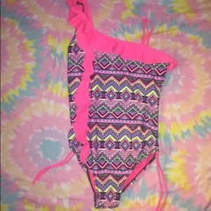 Justice baithing suit